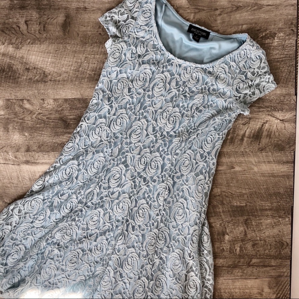 Perceptions Blue Lace Short Sleeved Skater Dress S - Picture 13 of 16